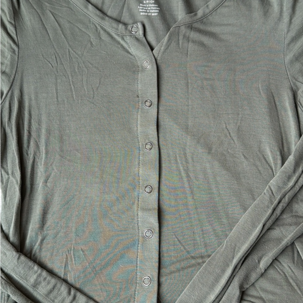 American Eagle Outfitters Olive Green Soft & Sexy Top